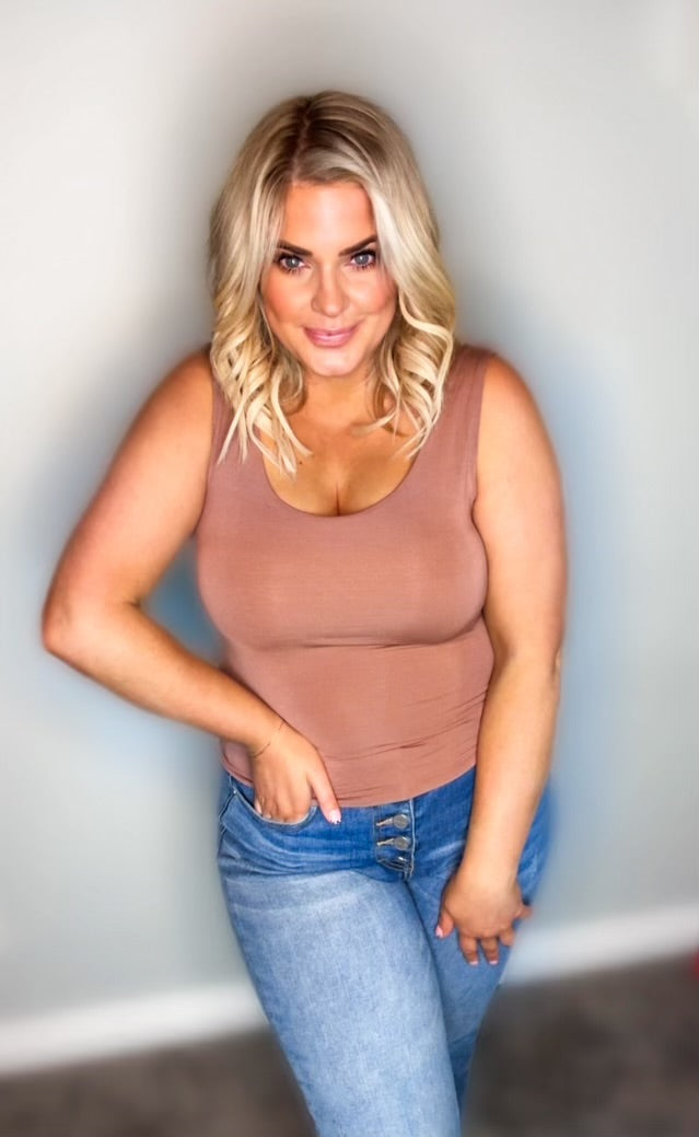 The Sawyer Scoop Neck Top